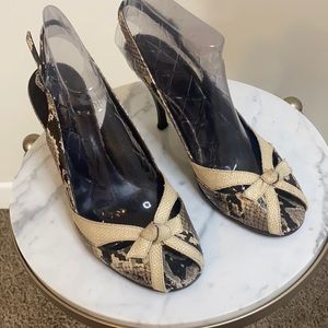 Minelli open toe sandals size 9 (40)